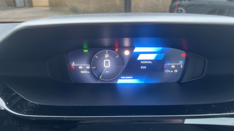 Peugeot 308 1.2 Hybrid 136 Allure 5dr e-DSC6 Petrol Hatchback